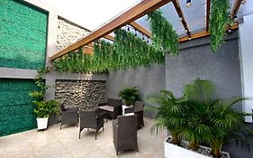 Hotel El Marqués De Manga